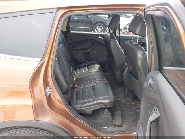 1FMCU0J99HUA73107 Ford Escape Titanium