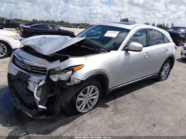 45126013 :رقم المزاد ، JN8CS1MW0GM751344 vin ، 2016 Infiniti Qx70 مزاد بيع