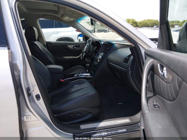 45126013 :رقم المزاد ، JN8CS1MW0GM751344 vin ، 2016 Infiniti Qx70 مزاد بيع