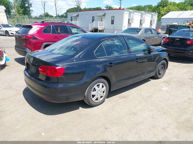 Продажа на аукционе авто 2014 Volkswagen Jetta 2.0l S, vin: 3VW2K7AJ4EM406562, номер лота: 45126057