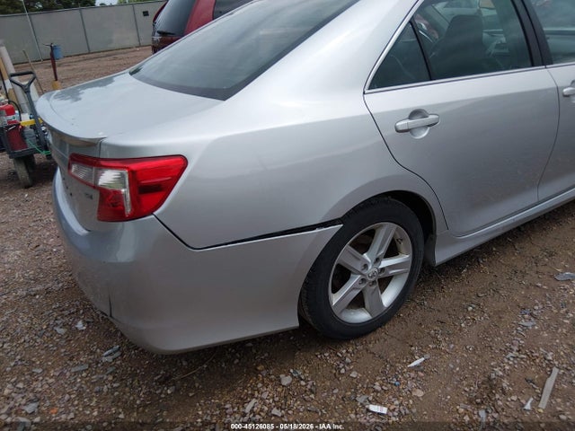 45126085 :رقم المزاد ، 4T1BF1FK6CU614601 vin ، 2012 Toyota Camry Se مزاد بيع