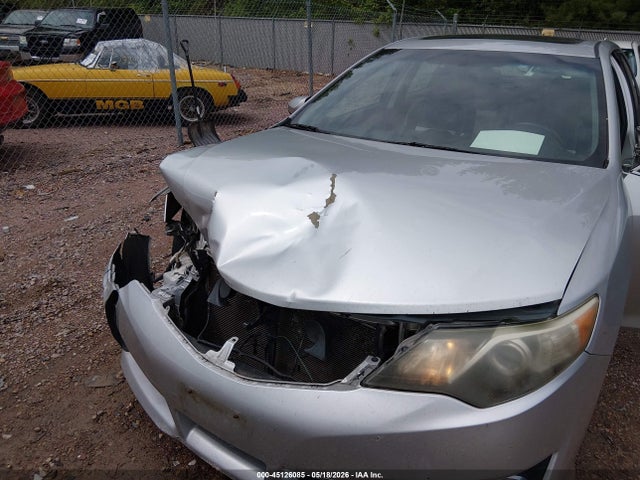 45126085 :رقم المزاد ، 4T1BF1FK6CU614601 vin ، 2012 Toyota Camry Se مزاد بيع