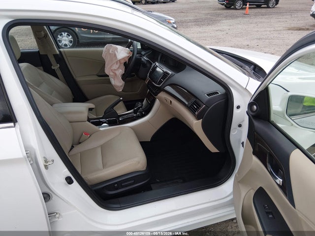 Aukcja sprzedaży 2017 Honda Accord Touring V6, vin: 1HGCR3F91HA001109, numer aukcji: 45126109