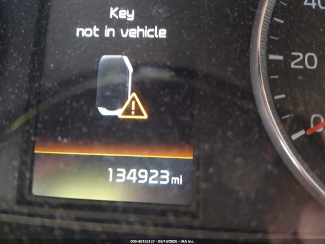 5XXG14J26NG135282 KIA K5 LXS