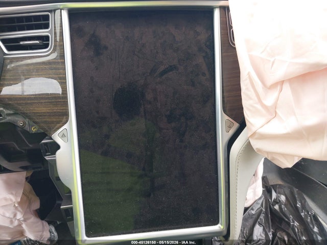 45126150 :رقم المزاد ، 5YJSA1H12EFP57354 vin ، 2014 Tesla Model S P85 مزاد بيع