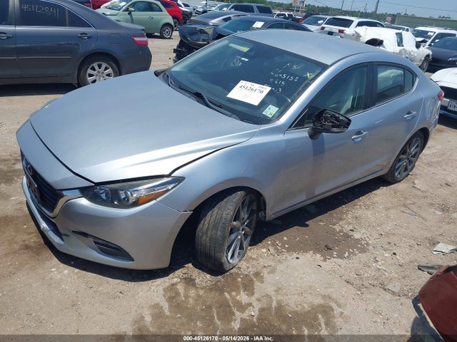 2018 Mazda Mazda3 Touring მანქანა იყიდება აუქციონზე, vin: 3MZBN1V34JM200815, აუქციონის ნომერი: 45126170