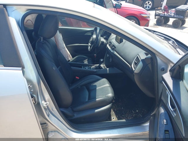2018 Mazda Mazda3 Touring მანქანა იყიდება აუქციონზე, vin: 3MZBN1V34JM200815, აუქციონის ნომერი: 45126170