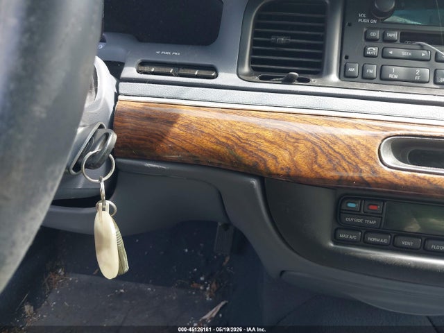 Продаж на аукціоні авто 1998 Mercury Grand Marquis, vin: 2MEFM75W3WX653080, номер лоту: 45126181