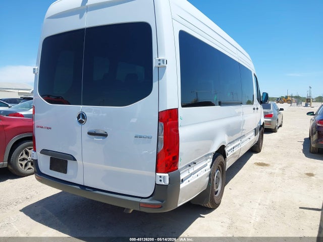 W1Z4KGHY7TT611202 Mercedes-Benz Sprinter 2500 High Roof 4-cyl Diesel
