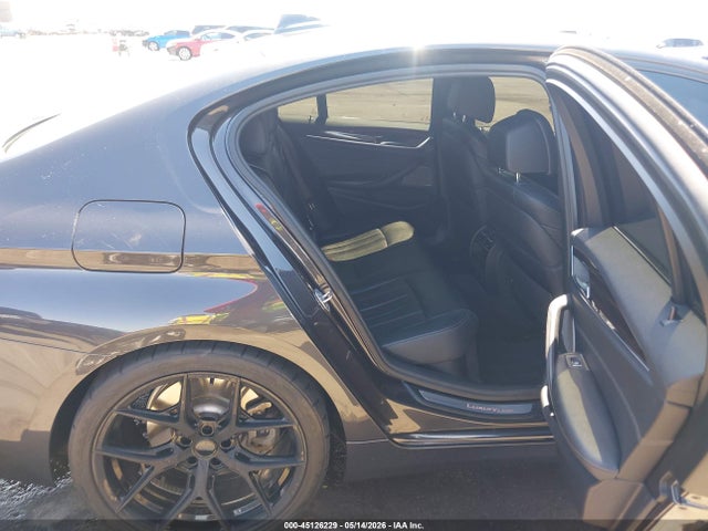 WBAJE5C36HG915735 BMW 540I