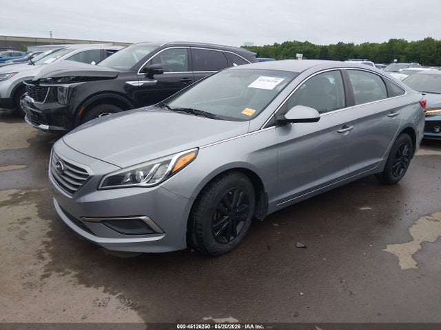 2017 Hyundai Sonata Se მანქანა იყიდება აუქციონზე, vin: 5NPE24AF9HH576842, აუქციონის ნომერი: 45126250