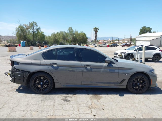 WBA13AG05NCK64745 BMW 530e