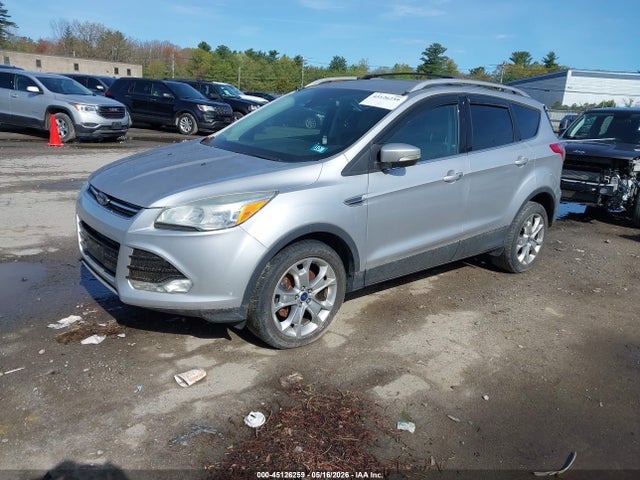 45126259 :رقم المزاد ، 1FMCU9JX4FUC20126 vin ، 2015 Ford Escape Titanium مزاد بيع