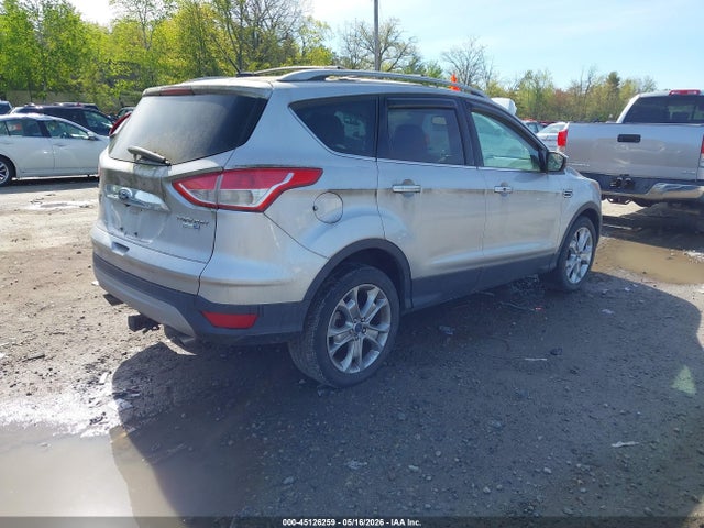 45126259 :رقم المزاد ، 1FMCU9JX4FUC20126 vin ، 2015 Ford Escape Titanium مزاد بيع