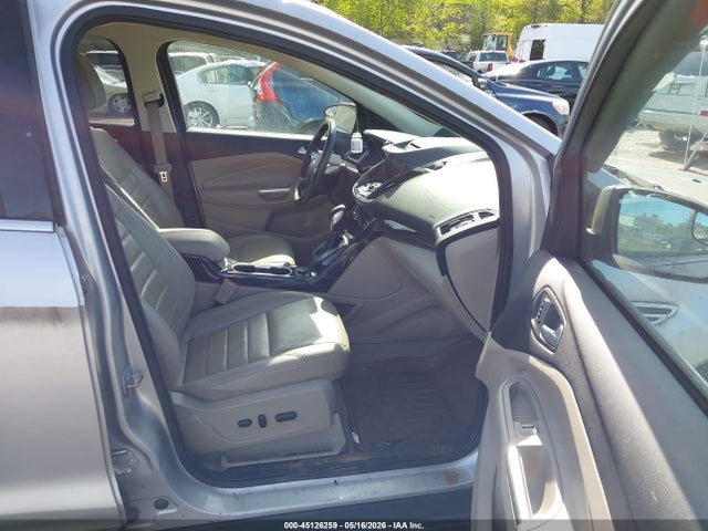 45126259 :رقم المزاد ، 1FMCU9JX4FUC20126 vin ، 2015 Ford Escape Titanium مزاد بيع
