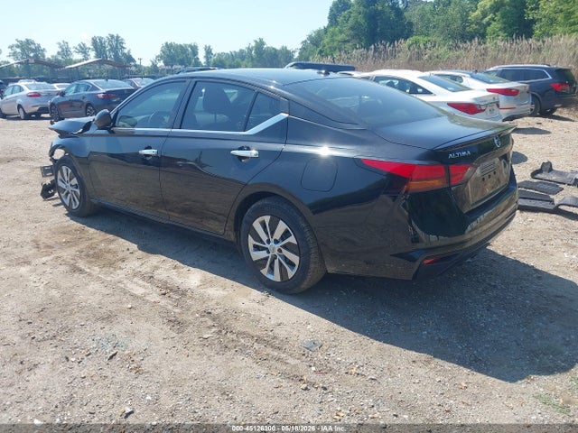 45126300 :رقم المزاد ، 1N4BL4BV9LC266206 vin ، 2020 Nissan Altima S Fwd مزاد بيع