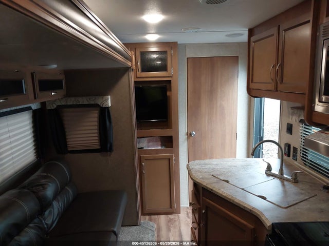 Продажа на аукционе авто 2019 Forest River Coachman Catalina, vin: 5ZT2CAUB0KX013714, номер лота: 45126306