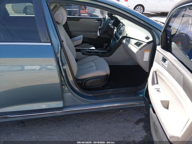 Hyundai Sonata Hybrid Se 2016 KMHE24L15GA035306 Image 5