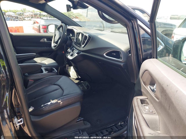 Chrysler Pacifica Select 2026 2C4RC1BG6TR196583 Image 5