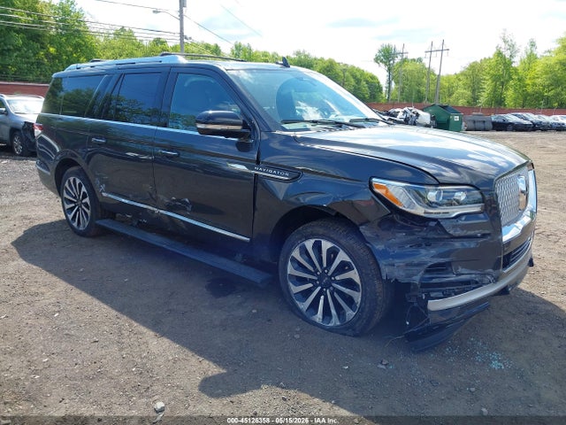 Lincoln Navigator Reserve L 2023 5LMJJ3LGXPEL05989 main image