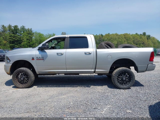 45126369 :رقم المزاد ، 3C6UR5DL0GG182935 vin ، 2016 Ram 2500 Slt مزاد بيع