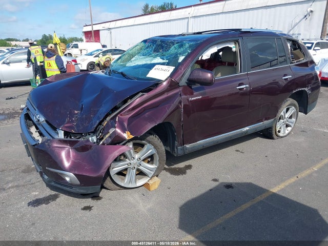2013 Toyota Highlander Limited V6 მანქანა იყიდება აუქციონზე, vin: 5TDDK3EHXDS273560, აუქციონის ნომერი: 45126411