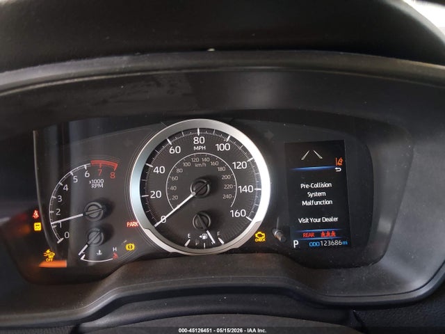 45126451 :رقم المزاد ، 5YFEPMAE8MP192637 vin ، 2021 Toyota Corolla Le مزاد بيع