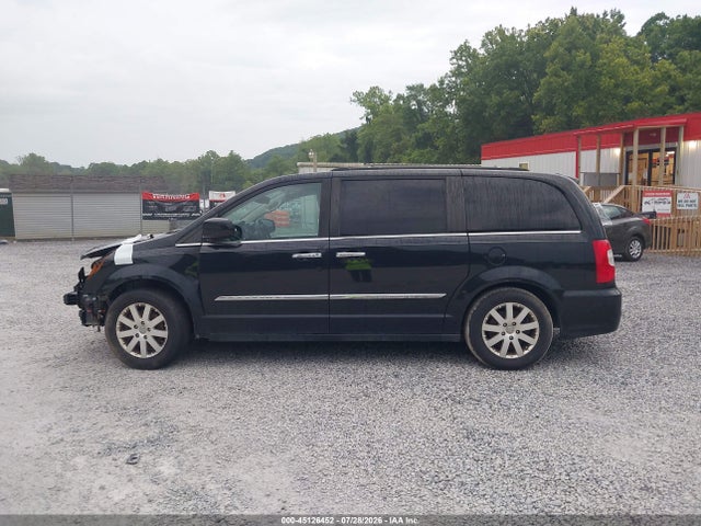 45126452 :رقم المزاد ، 2C4RC1BG1FR514324 vin ، 2015 Chrysler Town & Country Touring مزاد بيع