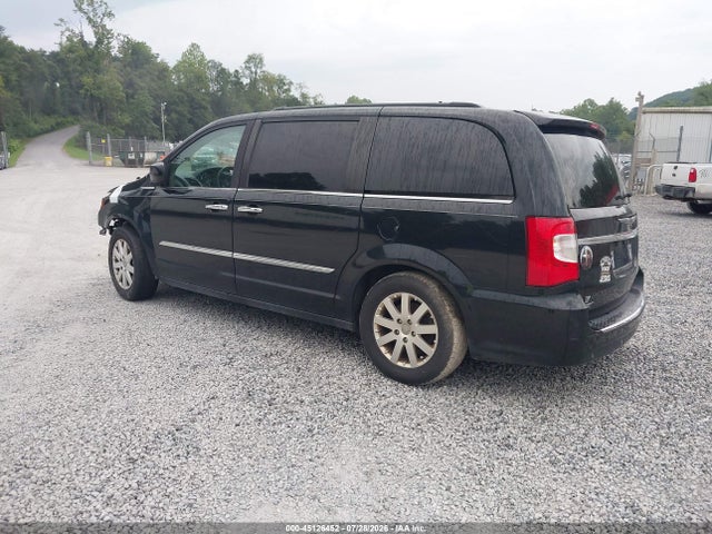 45126452 :رقم المزاد ، 2C4RC1BG1FR514324 vin ، 2015 Chrysler Town & Country Touring مزاد بيع