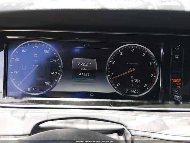 45126536 :رقم المزاد ، WDDUG8CB5FA132706 vin ، 2015 Mercedes-benz S 550 مزاد بيع