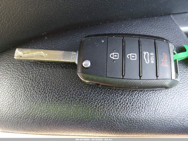 45126560 :رقم المزاد ، 5XXGT4L37KG312188 vin ، 2019 Kia Optima Lx مزاد بيع