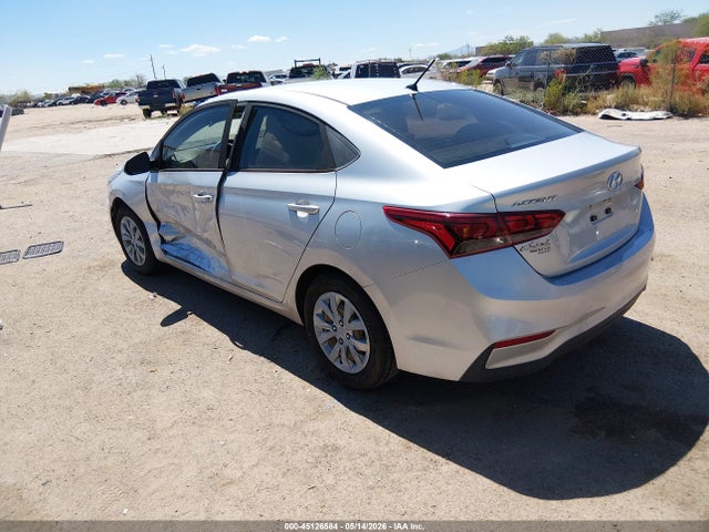 3KPC24A35JE005825 Hyundai ACCENT SE