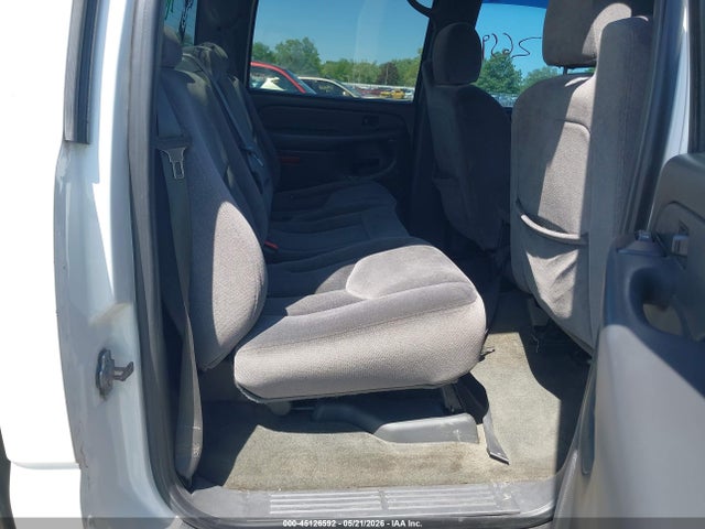 Продажа на аукционе авто 2005 Gmc Sierra 1500 Sle, vin: 2GTEK13T751215785, номер лота: 45126592