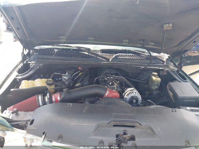 45126601 :رقم المزاد ، 3GNFK16Z12G195421 vin ، 2002 Chevrolet Suburban 1500 Z71 مزاد بيع