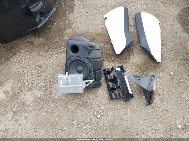Tesla Model 3 Long Range Dual Motor All-wheel Drive 2022 5YJ3E1EB2NF261623 Image 12
