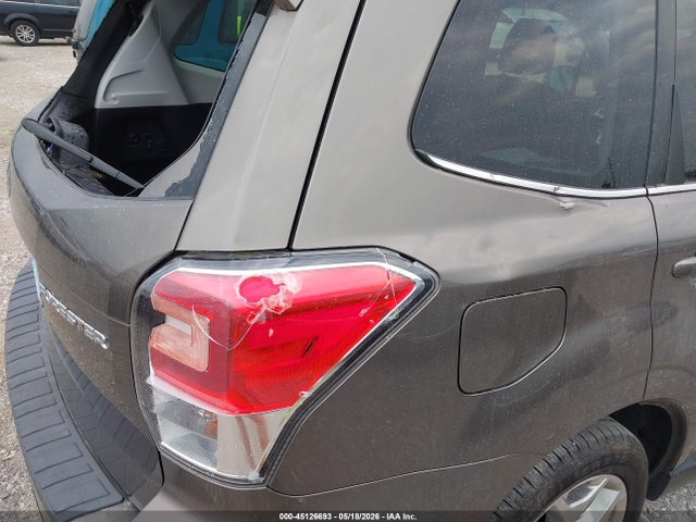 2018 Subaru Forester 2.5i Touring მანქანა იყიდება აუქციონზე, vin: JF2SJAWC7JH519970, აუქციონის ნომერი: 45126693