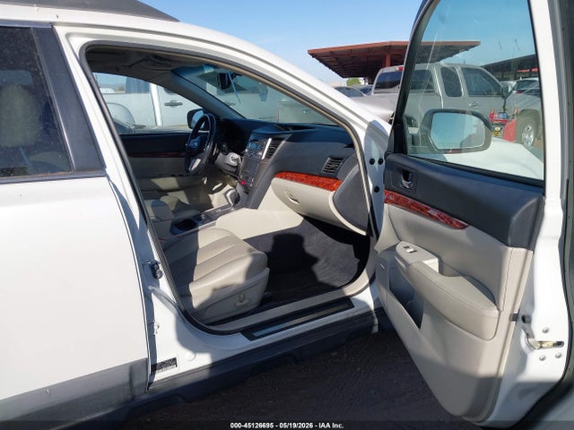 45126695 :رقم المزاد ، 4S4BRBKC0B3355846 vin ، 2011 Subaru Outback 2.5i Limited مزاد بيع