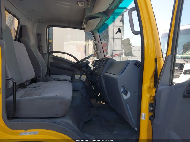 2021 Isuzu Npr Hd მანქანა იყიდება აუქციონზე, vin: 54DC4W1D6MS203213, აუქციონის ნომერი: 45126707