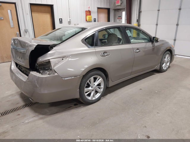 2015 Nissan Altima 2.5 Sl მანქანა იყიდება აუქციონზე, vin: 1N4AL3AP7FN861430, აუქციონის ნომერი: 45126748