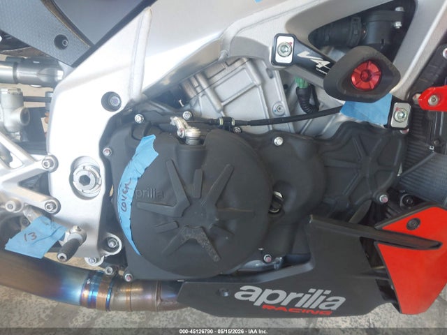 45126790 :رقم المزاد ، ZD4KZUB0XNS000302 vin ، 2022 Aprilia Tuono V4 1100 Factory مزاد بيع