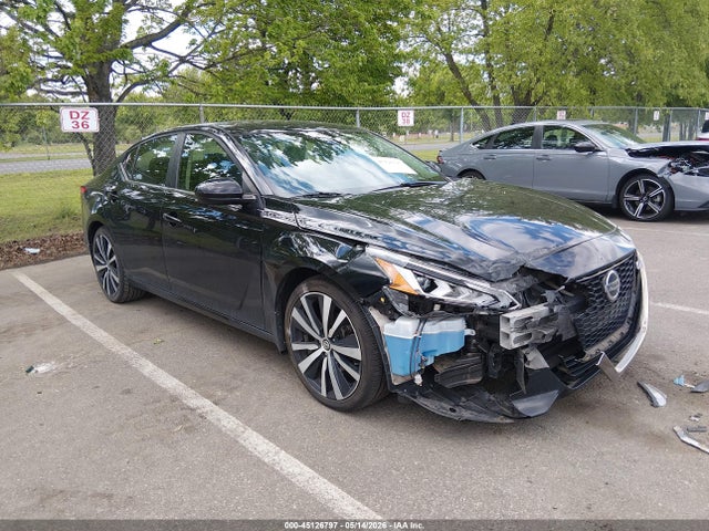 45126797 :رقم المزاد ، 1N4BL4CVXLC172950 vin ، 2020 Nissan Altima Sr Fwd مزاد بيع