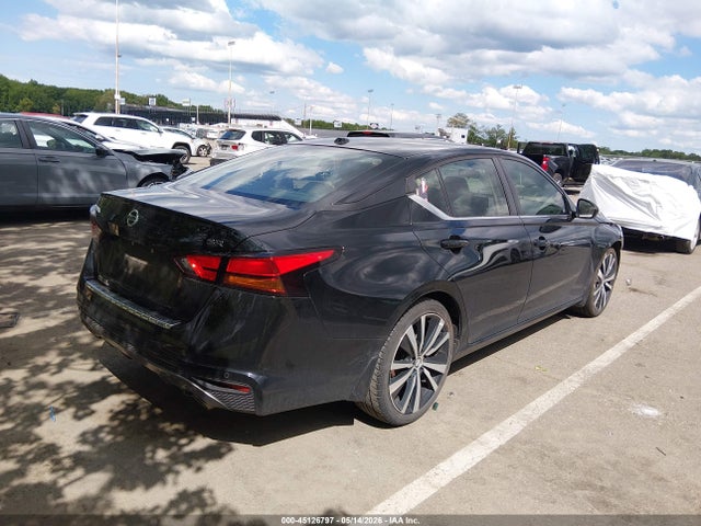 2020 Nissan Altima Sr Fwd მანქანა იყიდება აუქციონზე, vin: 1N4BL4CVXLC172950, აუქციონის ნომერი: 45126797