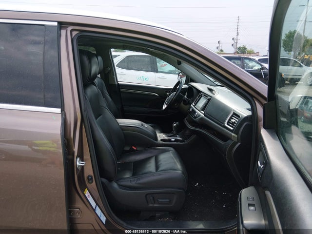 Aukcja sprzedaży 2017 Toyota Highlander Limited, vin: 5TDDZRFH3HS372675, numer aukcji: 45126812