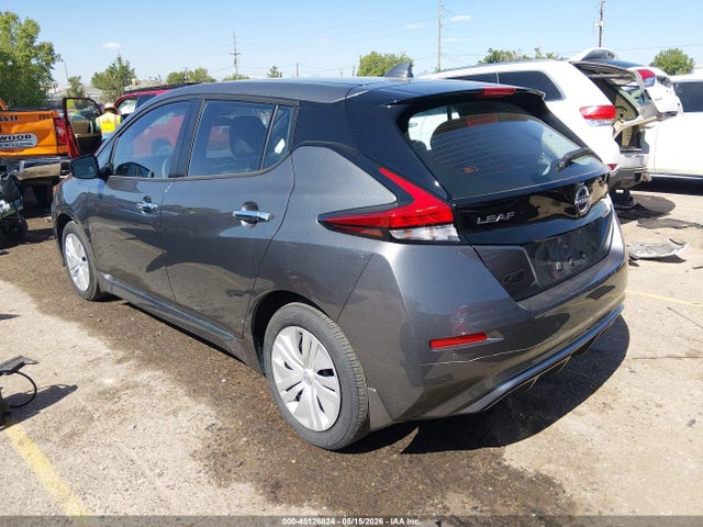 1N4AZ1BV1SC565597 Nissan LEAF S