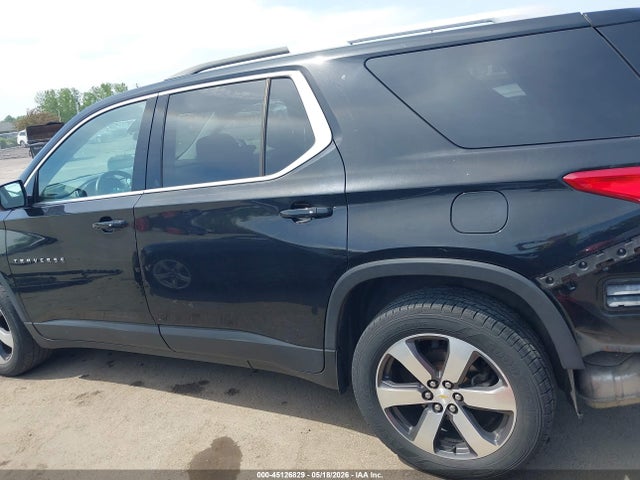 Auction sale of the 2018 Chevrolet Traverse 3lt, vin: 1GNEVHKW7JJ143280, lot number: 45126829