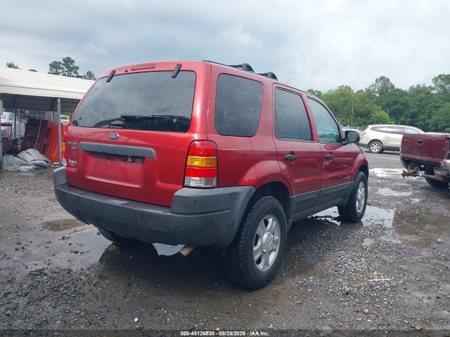 45126830 :رقم المزاد ، 1FMYU031X3KA10390 vin ، 2003 Ford Escape Xlt مزاد بيع