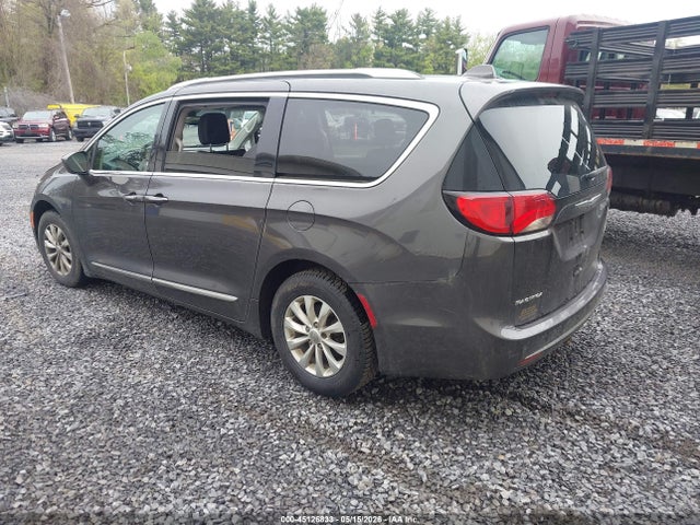 2019 Chrysler Pacifica Touring L მანქანა იყიდება აუქციონზე, vin: 2C4RC1BG7KR673343, აუქციონის ნომერი: 45126833