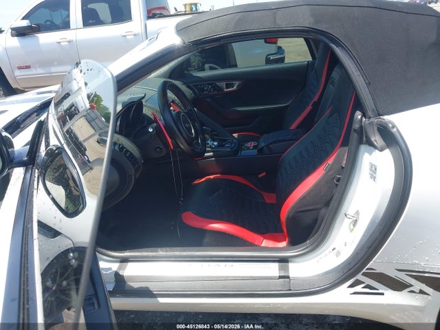 45126843 :رقم المزاد ، SAJWA6E73E8K00977 vin ، 2014 Jaguar F-type مزاد بيع