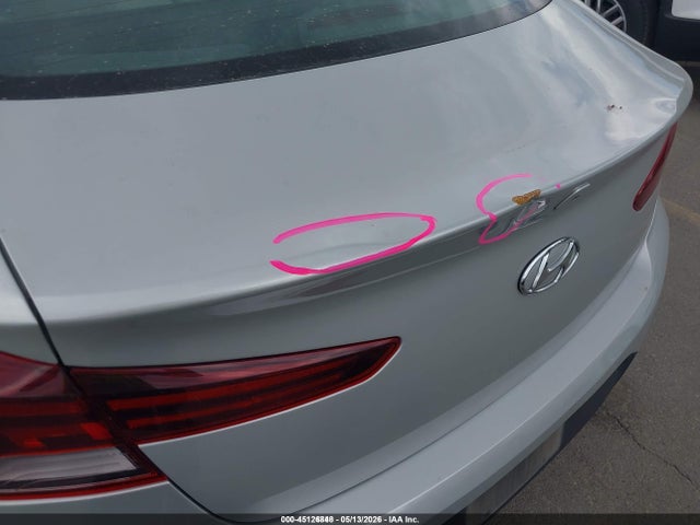 Продажа на аукционе авто 2019 Hyundai Elantra Se, vin: 5NPD74LF8KH486731, номер лота: 45126848