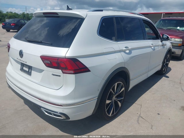 Продажа на аукционе авто 2022 Volkswagen Tiguan 2.0t Sel R-line, vin: 3VV4B7AX2NM073408, номер лота: 45126862